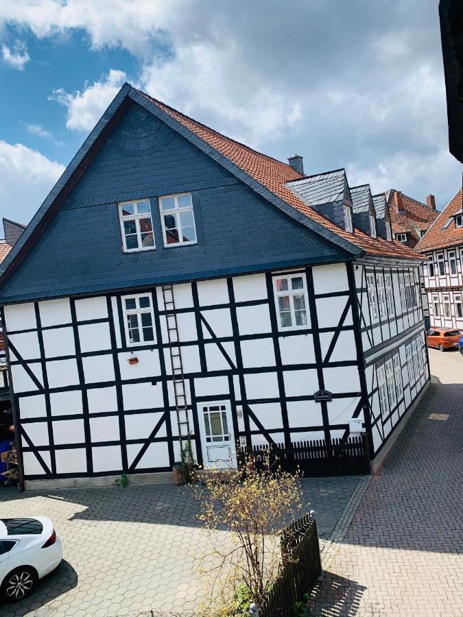 戈斯拉尔Ackerbuergerhaus Von 1604公寓 外观 照片